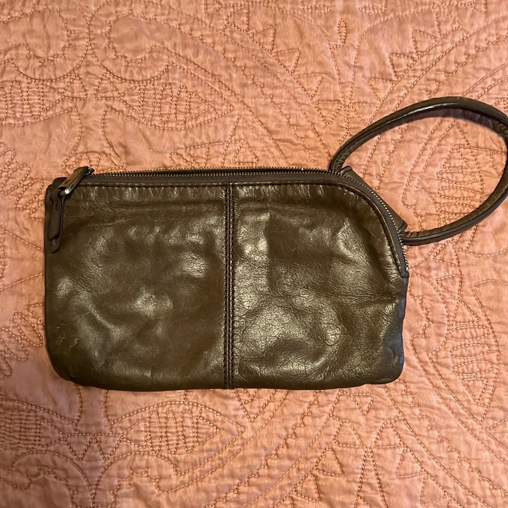 HOBO Sable wristlet